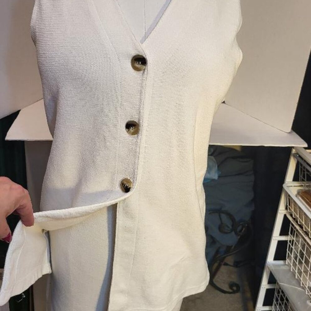 Express White Matching Blouse And Skirt - image 4